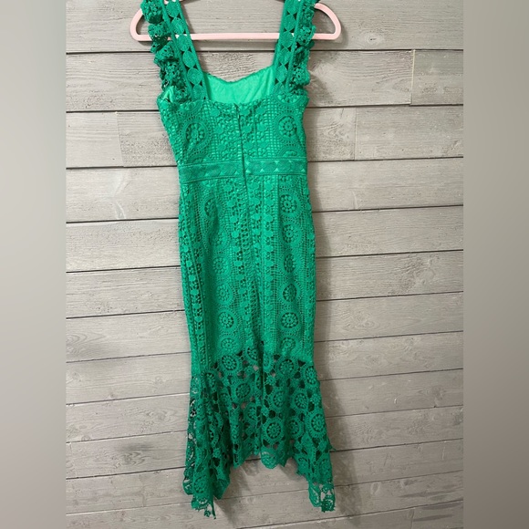 NWT Vici Emerald Green Crochet Lace Ruffle Midi Dress XS Feminine Chic Vacation - Picture 8 of 9